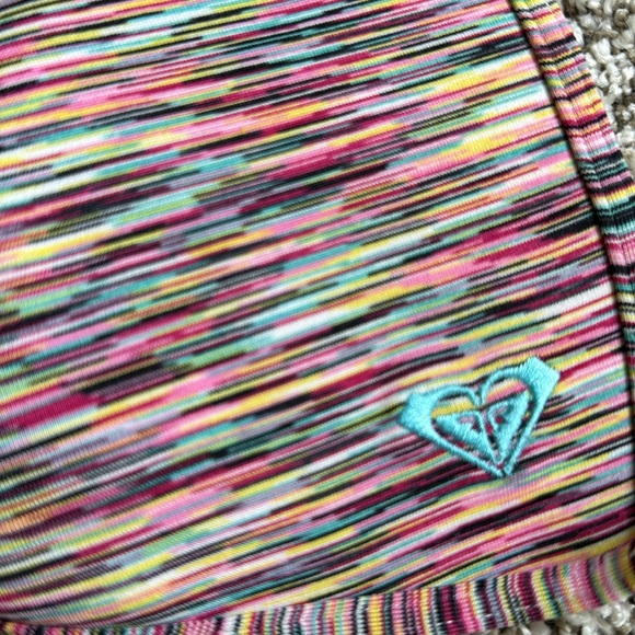 Roxy swim 2 piece size medium - Picture 2 of 2